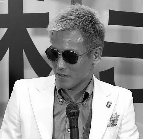 【動画あり】本田圭佑そっくり芸人・じゅんいちダビッドソン photo 0