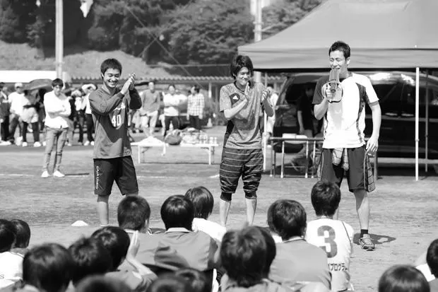 内田篤人の速い足は傷だらけ…。再起不可の２つの理由 image 3