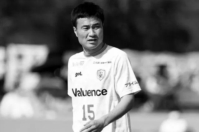 内田篤人が現在の背番号にこだわる理由… photo 2