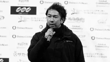 祝ＰＬ制覇！本田圭佑と岡崎慎司の仲良しコンビが凄過ぎると話題に！ photo 3