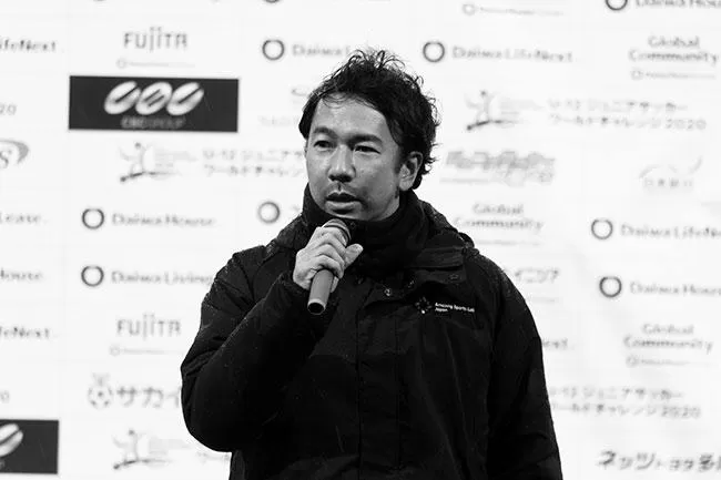 祝ＰＬ制覇！本田圭佑と岡崎慎司の仲良しコンビが凄過ぎると話題に！ photo 3