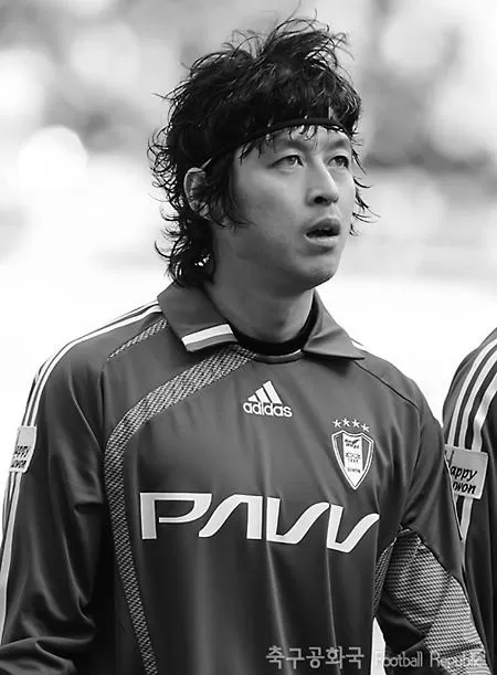 【爆笑】本田圭佑×11vs中村俊輔×11！ウイイレ対決！ image 2