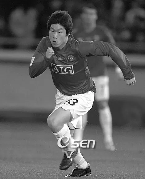 【爆笑】本田圭佑×11vs中村俊輔×11！ウイイレ対決！ image 3