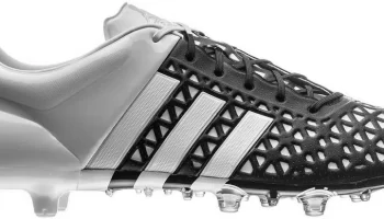 本田圭佑のスパイクの秘密！驚異的な左足を支えるのはミズノ？アディダス？ photo 3