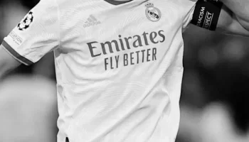 ２０１６－２０１７レアルマドリードが新ユニフォームを発表！かっこよすぎると話題に！ image 0